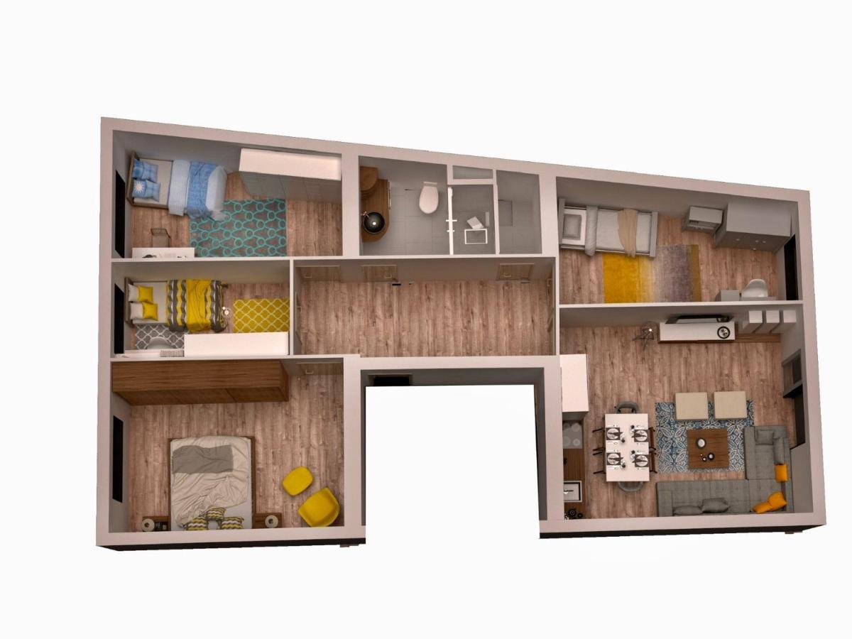 Spacious Apartment With Terrace Wina Bagian luar foto